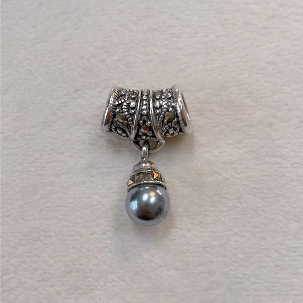Elegant Sterling Silver Pearl Pendant